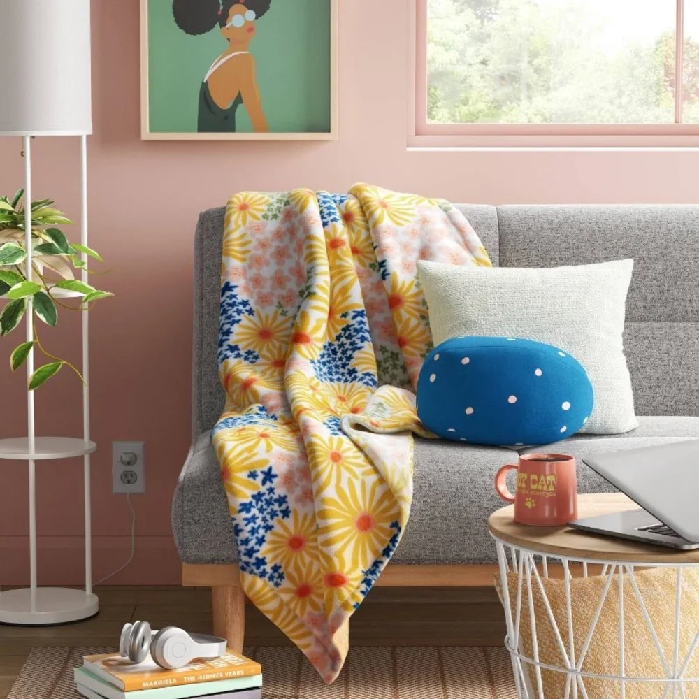 Room Essentials Printed Plush Floral Easter Throw Blanket